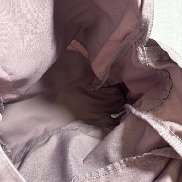 VS PINK Classic Backpack Color Dreamy Lilac Victoria's Secret - Picture 3 of 10